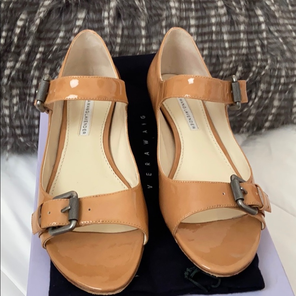 Vera Wang Lavender Leroy Mary Jane. Size 7 1/2